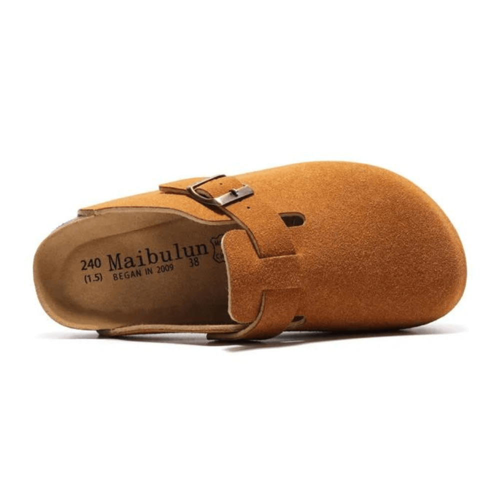 Clog Boston é o modelo campeão de vendas na Europa, oferece versatilidade, conforto extremo e um design lindo, ideal para qualquer ocasião e estilo.