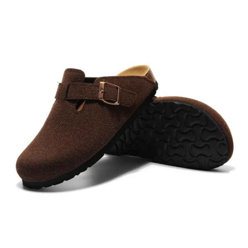 Clog Boston é o modelo campeão de vendas na Europa, oferece versatilidade, conforto extremo e um design lindo, ideal para qualquer ocasião e estilo.