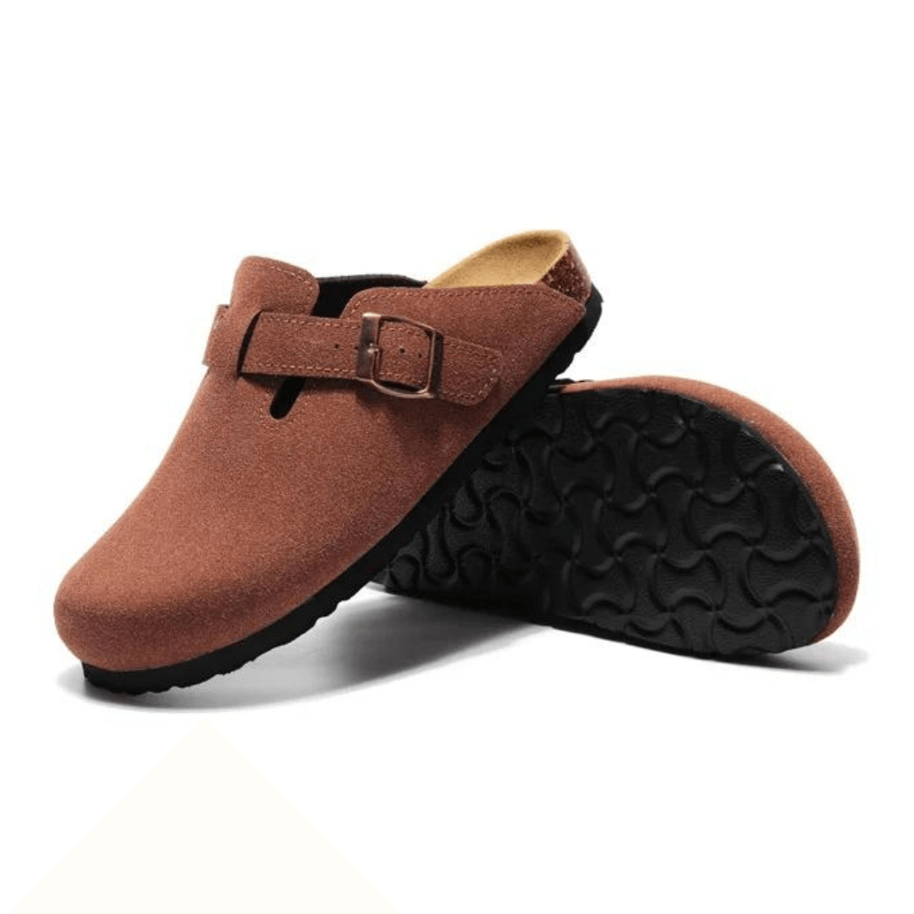 Clog Boston é o modelo campeão de vendas na Europa, oferece versatilidade, conforto extremo e um design lindo, ideal para qualquer ocasião e estilo.