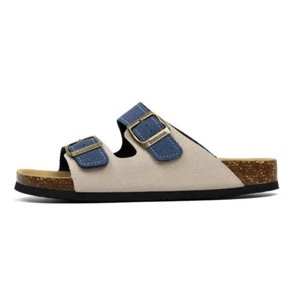 Sandália Birken Camurça, conforto excepcional com design europeu, unindo elegância atemporal e leveza. Perfeita para um estilo sofisticado e moderno.