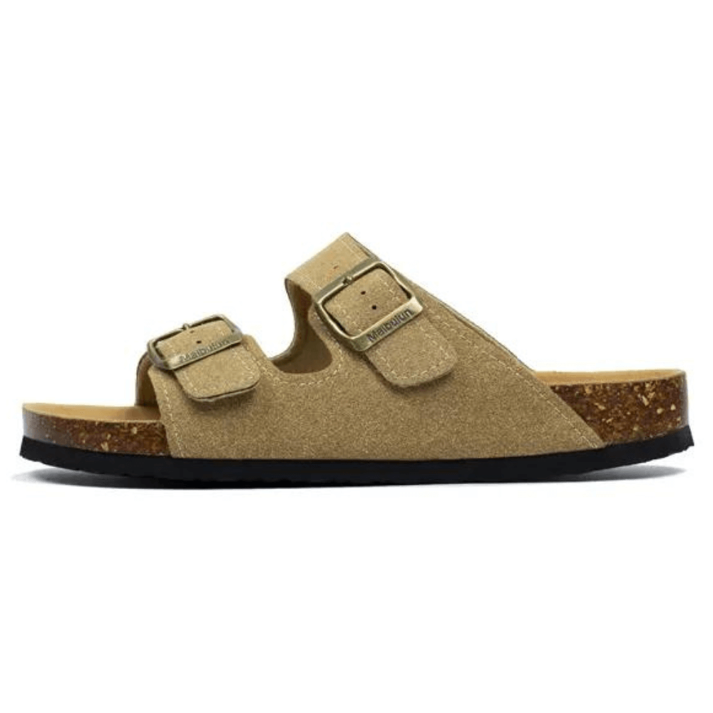 Sandália Birken Maibulun. Estilo, leveza, conforto e classe. Produto de altíssima qualidade, ótima para o verão, para passear, trabalhar, para o dia e para a noite. Feita de camurça na cor marrom claro.